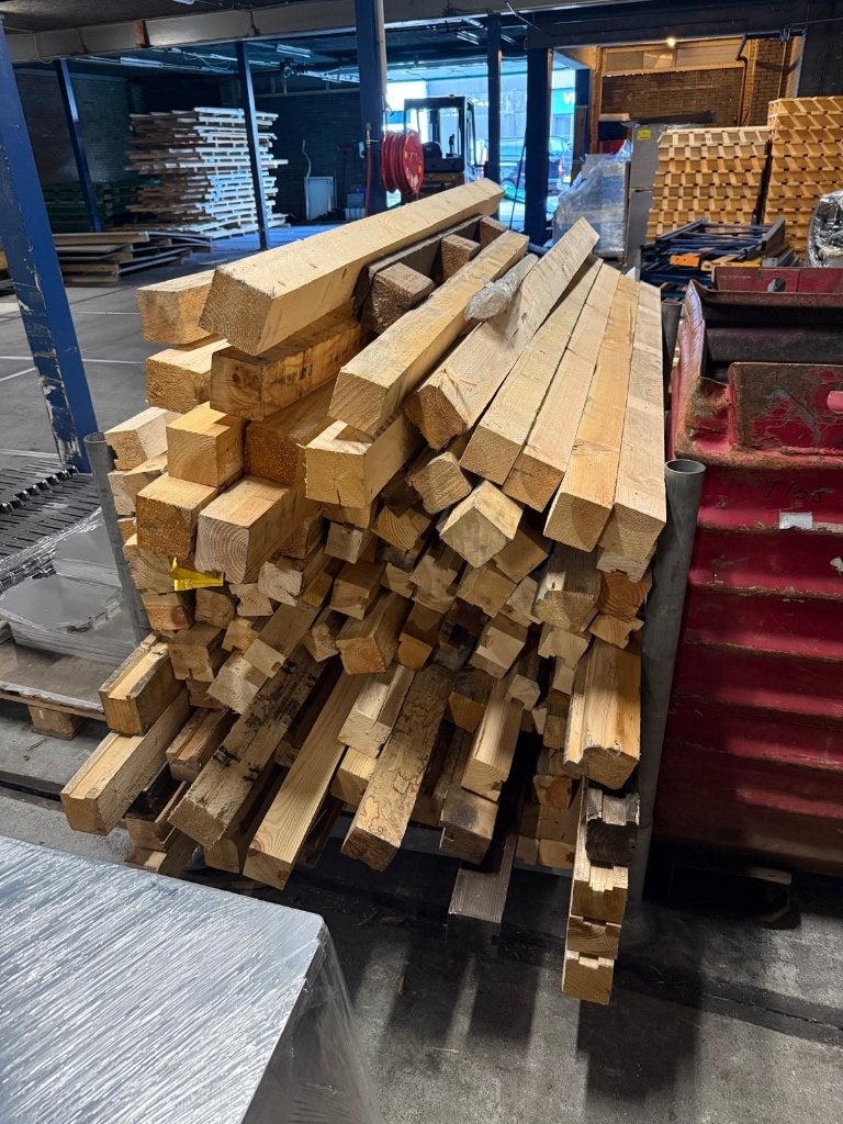Houten balken, Doe-het-zelf en Verbouw, Ophalen, Zo goed als nieuw, 50 mm of meer, Balk