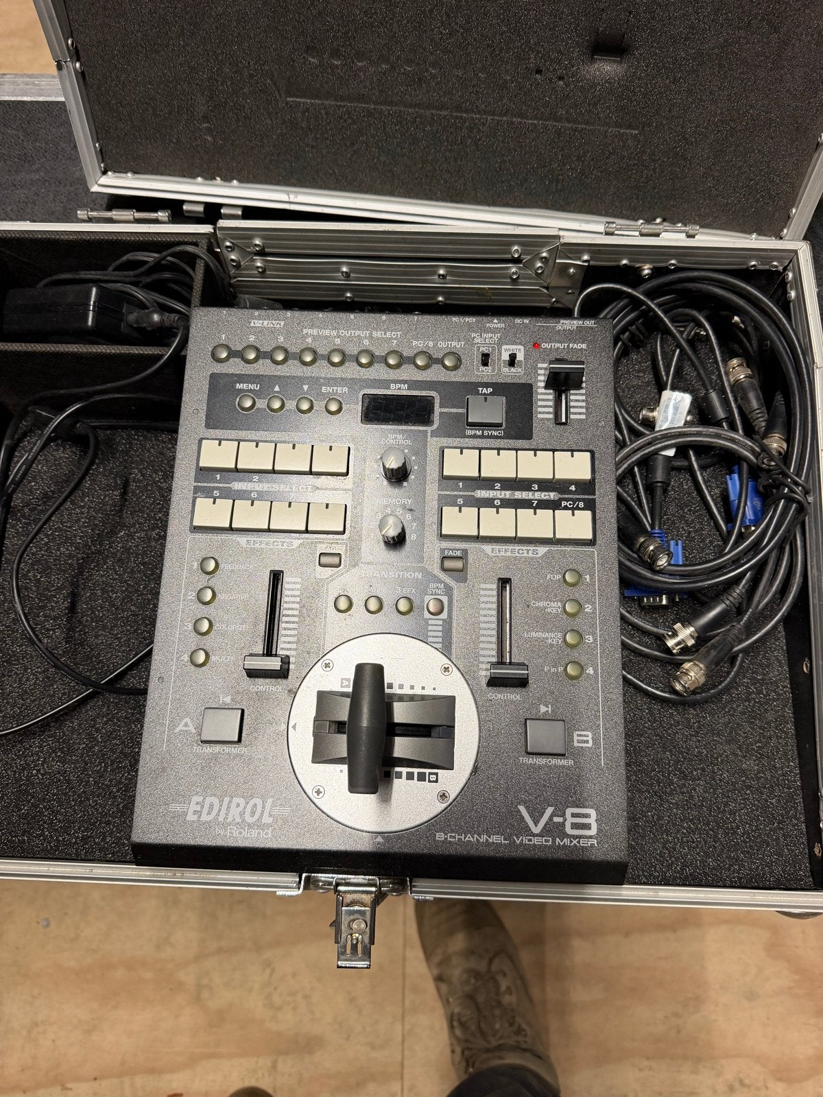 Edirol Roland V-8 8-kanaals videomixer, Ophalen, Zo goed als nieuw, 5 tot 10 kanalen