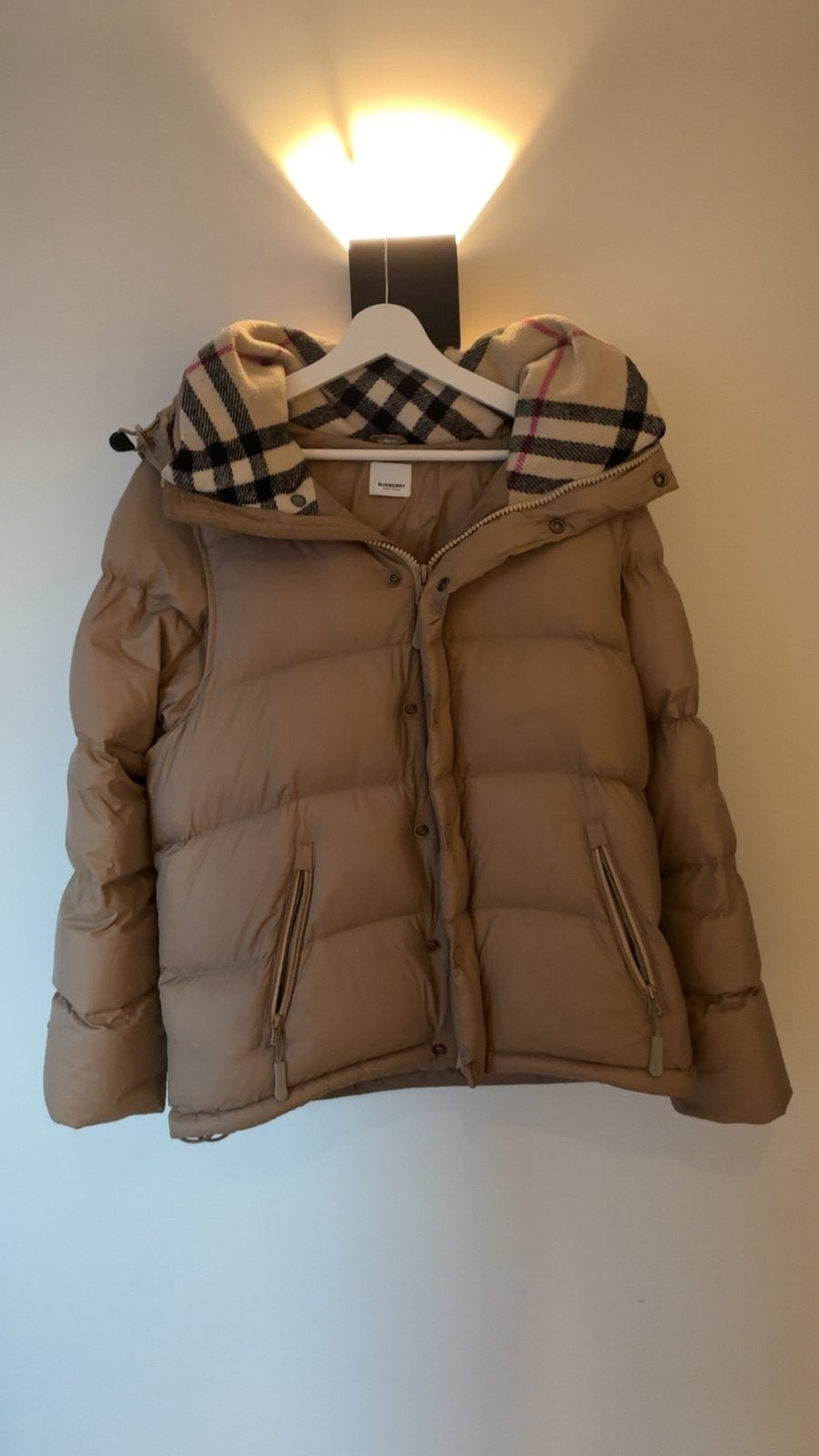 Burberry puffer beige, Ophalen of Verzenden, Zo goed als nieuw, Beige