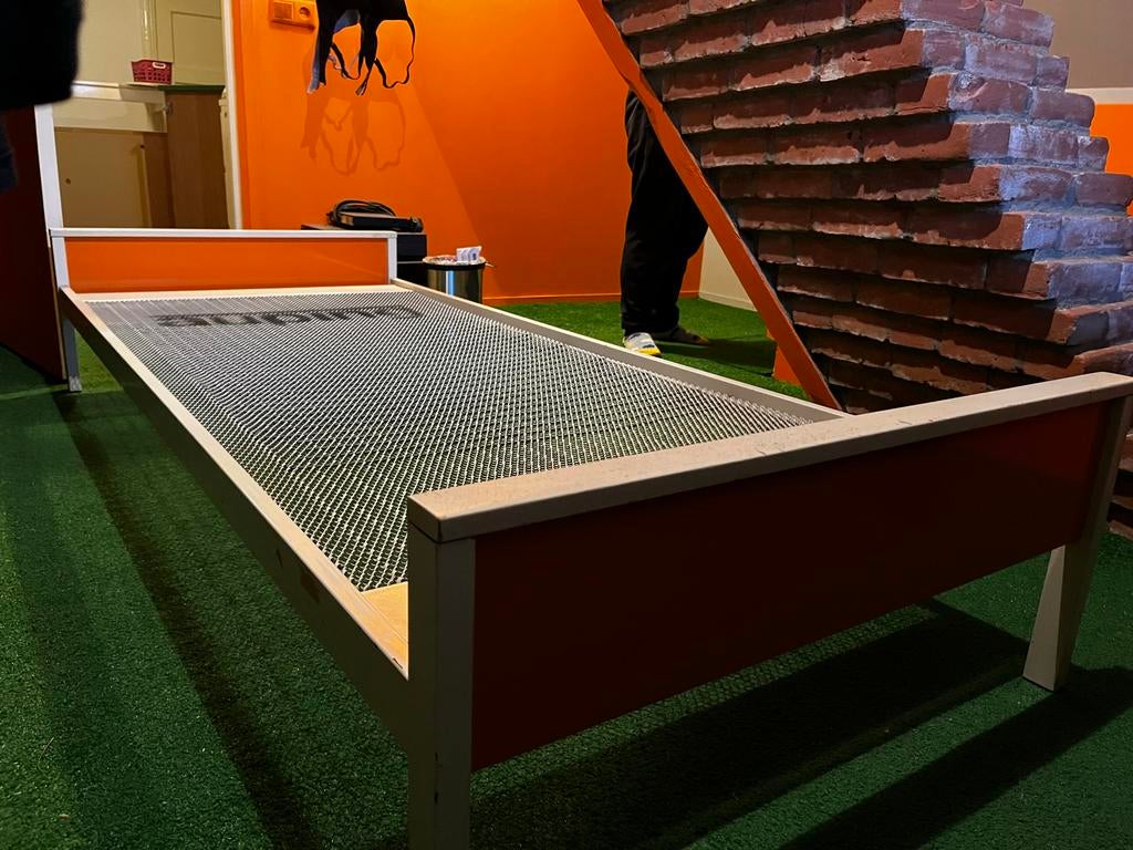 Vintage Auping eenpersoons bed met spiraalbodem, Ophalen, Gebruikt, 90 cm, Eenpersoons