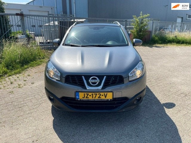 Nissan Qashqai 1.6 dCi Connect Edition PANORAMA DAK !, Voorwielaandrijving, Euro 5, 1380 kg, Gebruikt