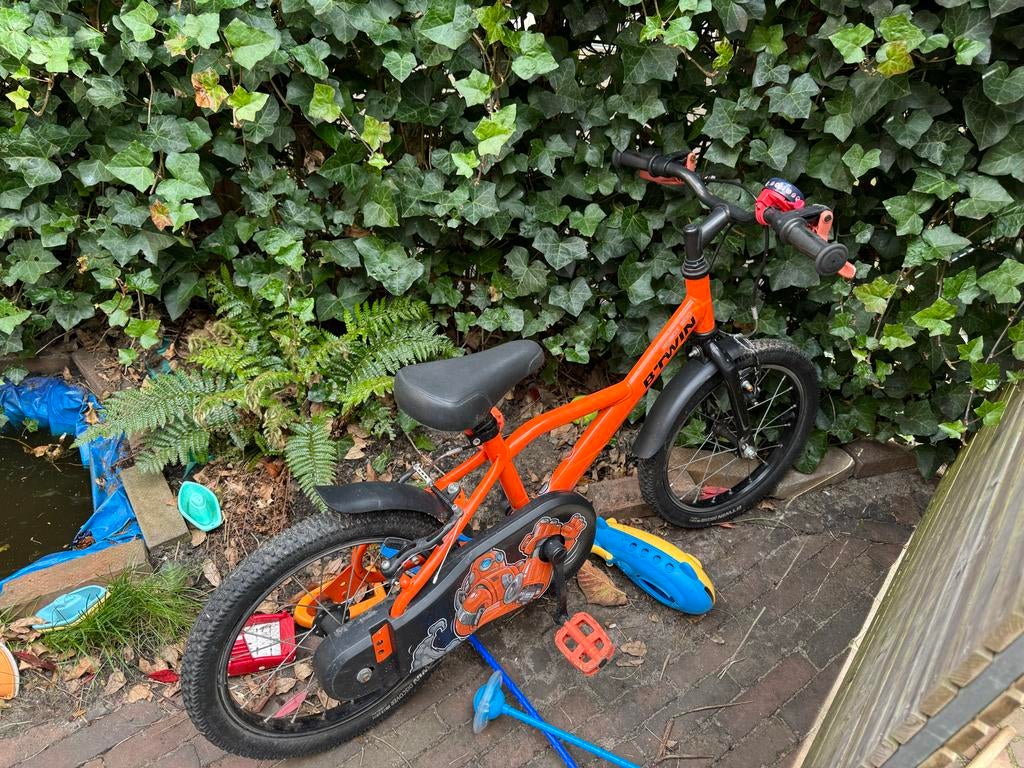 Btwin Robot kinderfiets - opknapper, remmen lopen aan., Fietsen en Brommers, Fietsen | Kinderfietsjes, Ophalen, Gebruikt, 16 tot 20 inch