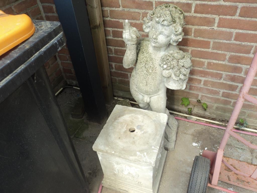 GRATIS 2 BEELDEN, Tuin en Terras, Tuinbeelden, Ophalen, Gebruikt, Beton