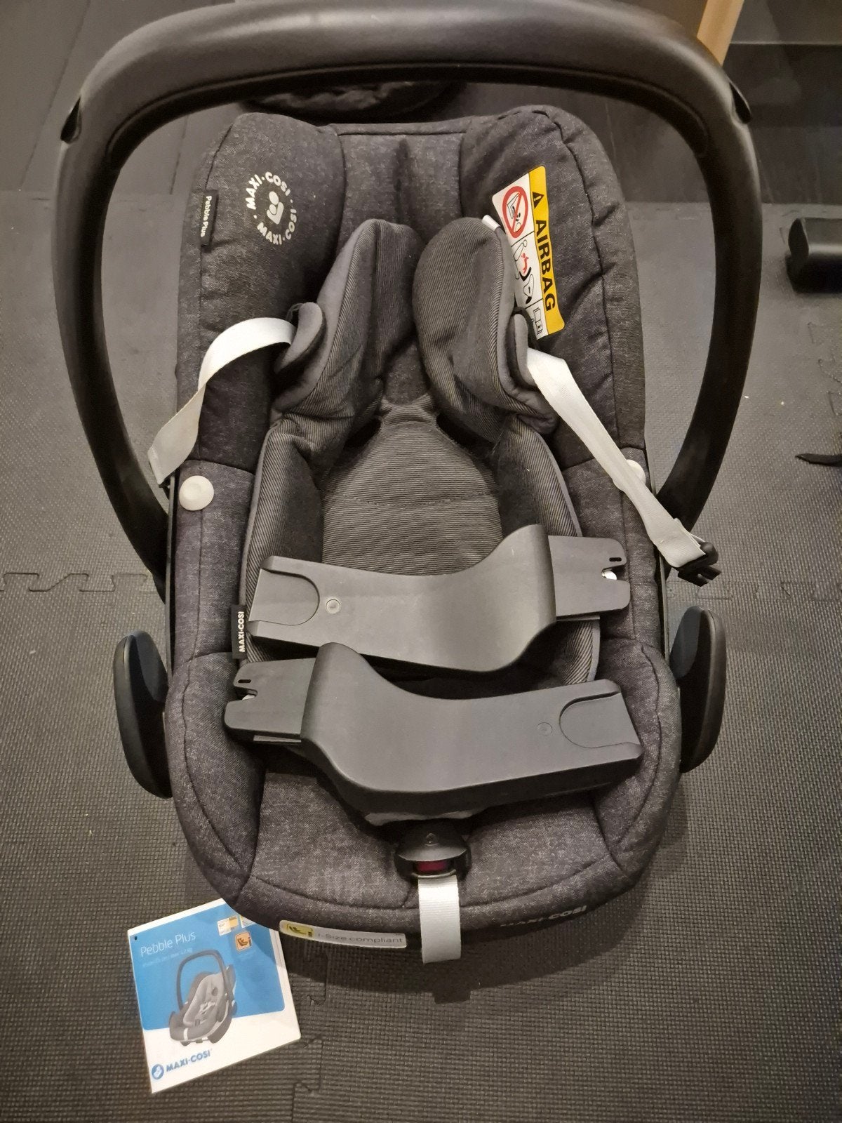 Maxi-Cosi Pebble Plus autostoel - Nomad Black, Kinderen en Baby's, Autostoeltjes, Ophalen, Autogordel of Isofix, Gebruikt, Zijbescherming