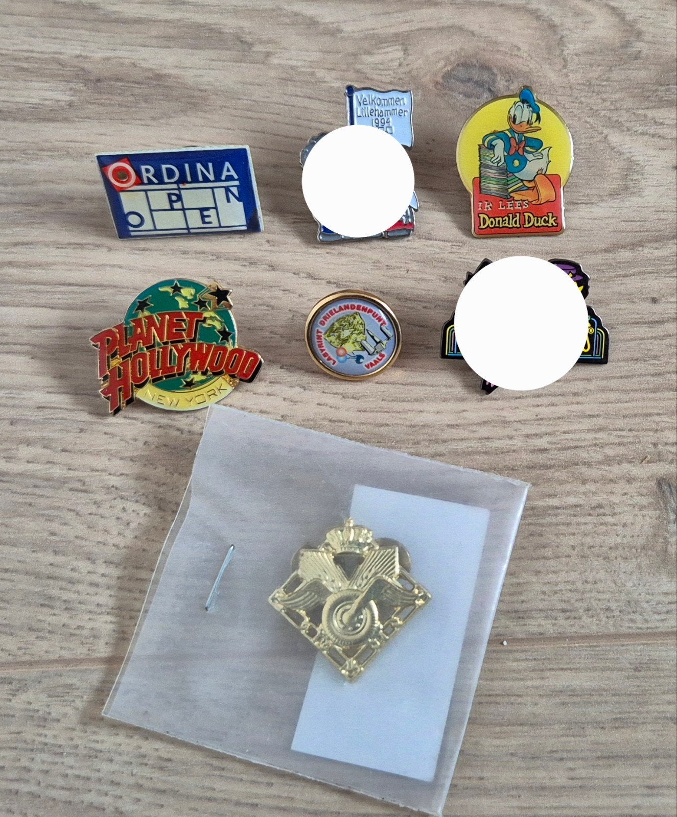 Pins - o.a. Olympische Spelen / Universal Studios, Ophalen of Verzenden, Zo goed als nieuw, Sport