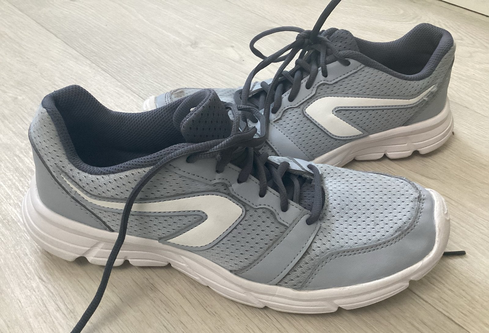 Kaleni hardloopschoenen maat 41, lichtgrijs, Overige typen, Ophalen of Verzenden, Zo goed als nieuw, Decathlon