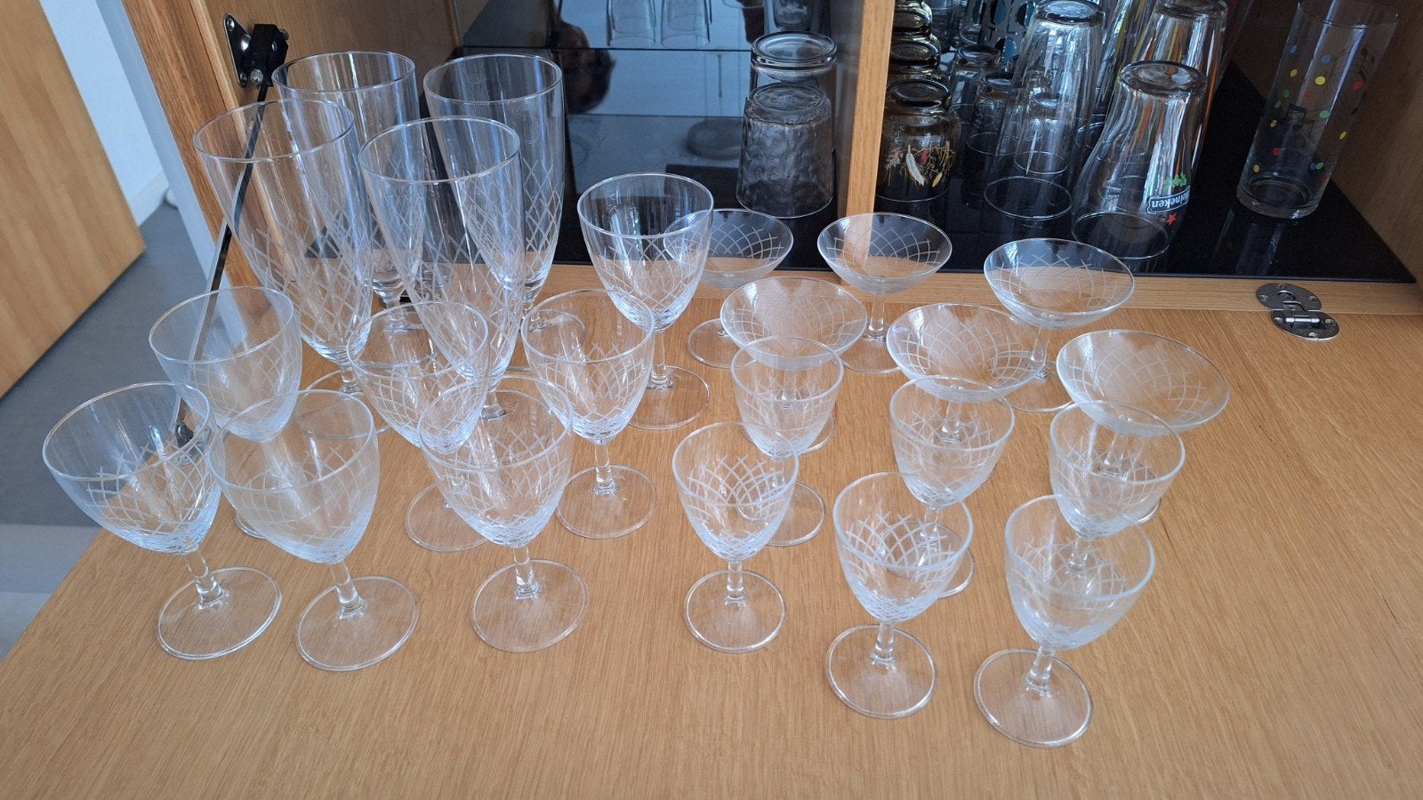 Diverse glazen set - echt kristal - perfect voor elke gelege, Antiek en Kunst, Ophalen