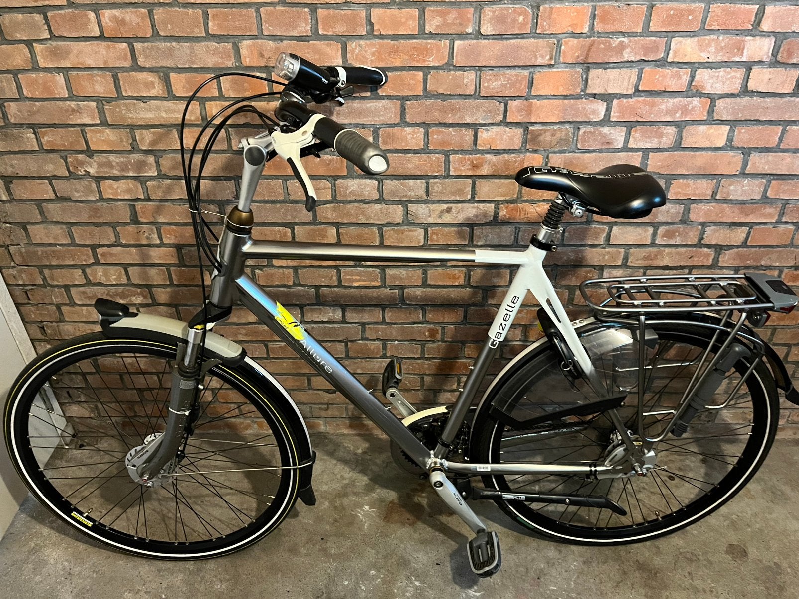 Gazelle Allure Limited Edition Heren Tourfiets 28 inch ., Ophalen, Zo goed als nieuw, Meer dan 20 versnellingen, Gazelle