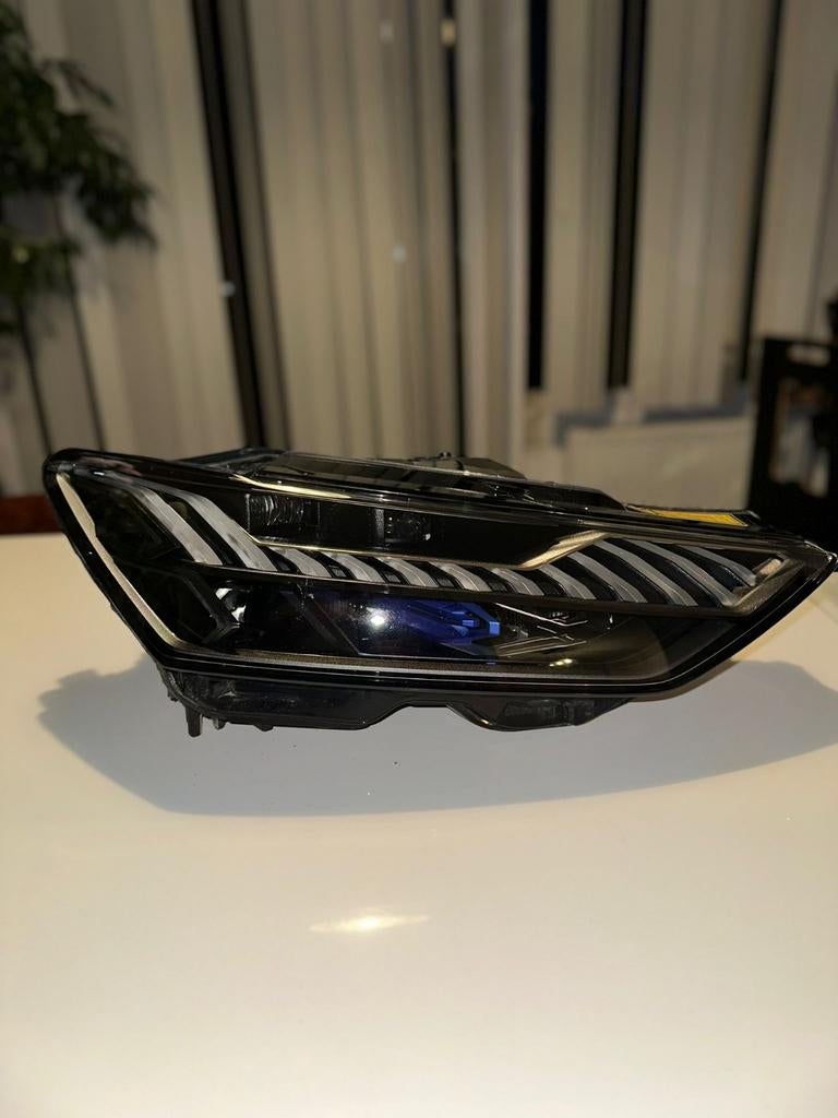 Originele Audi RS6 (C8) HD Matrix Laser Koplamp Rechts, Auto-onderdelen, Verlichting, Ophalen of Verzenden, Gebruikt, Audi