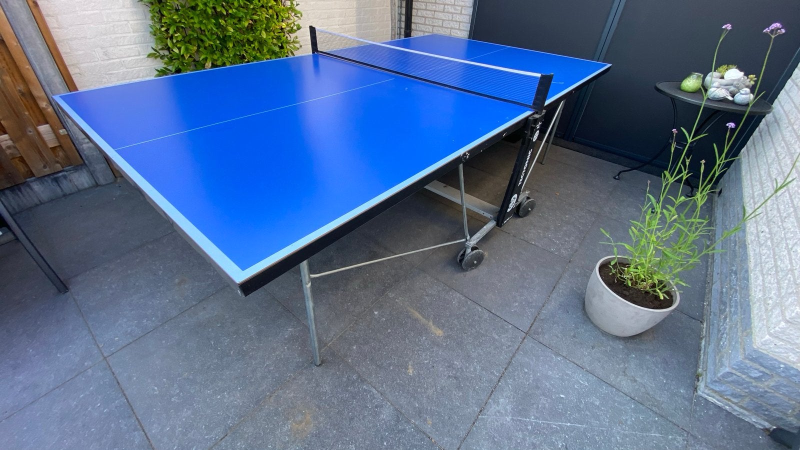 Tectonic Tecto Outdoor Blauwe Tafeltennistafel, Ophalen, Gebruikt, Tafel Outdoor, Inklapbaar