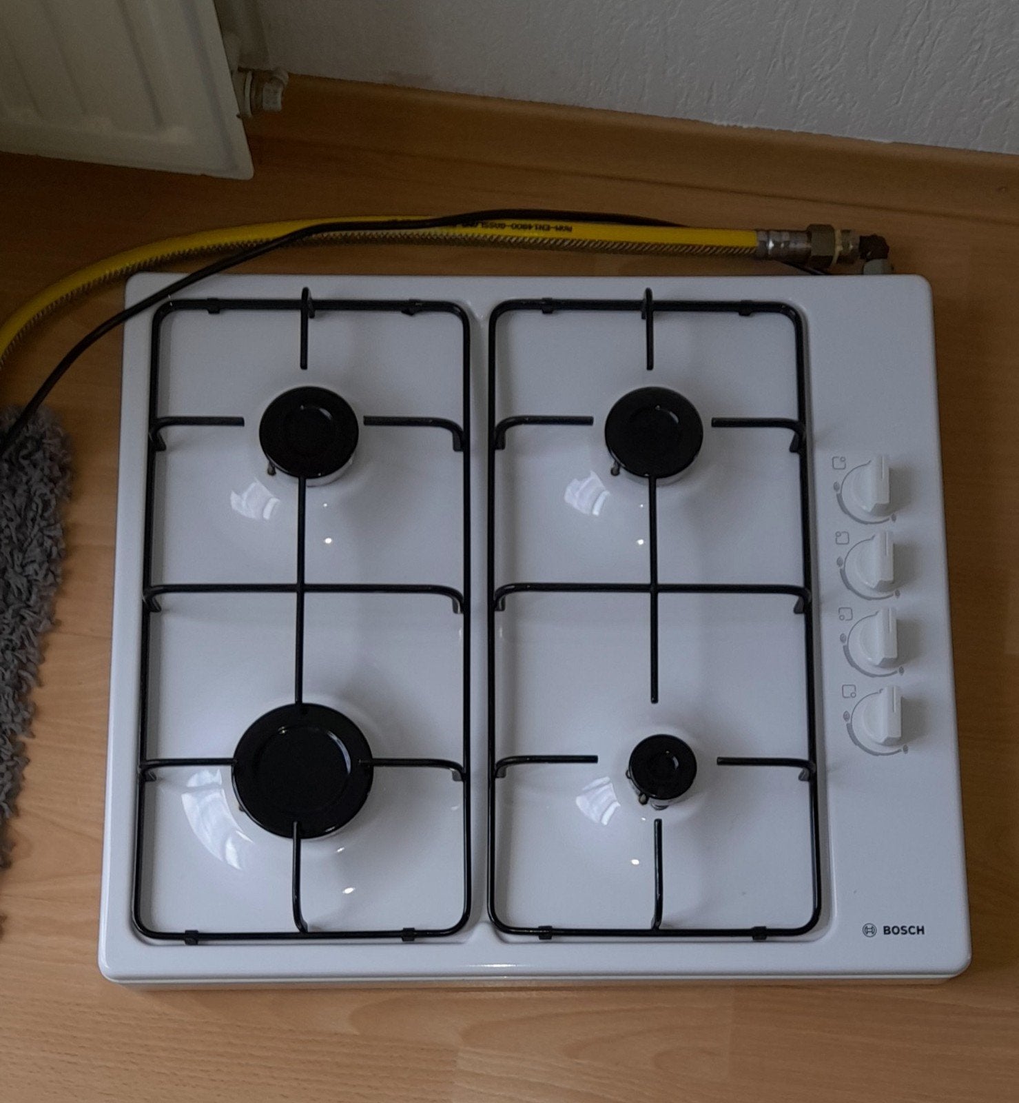 Gasstel, Witgoed en Apparatuur, Kookplaten, Zo goed als nieuw, Gas, Vrijstaand, 4 kookzones