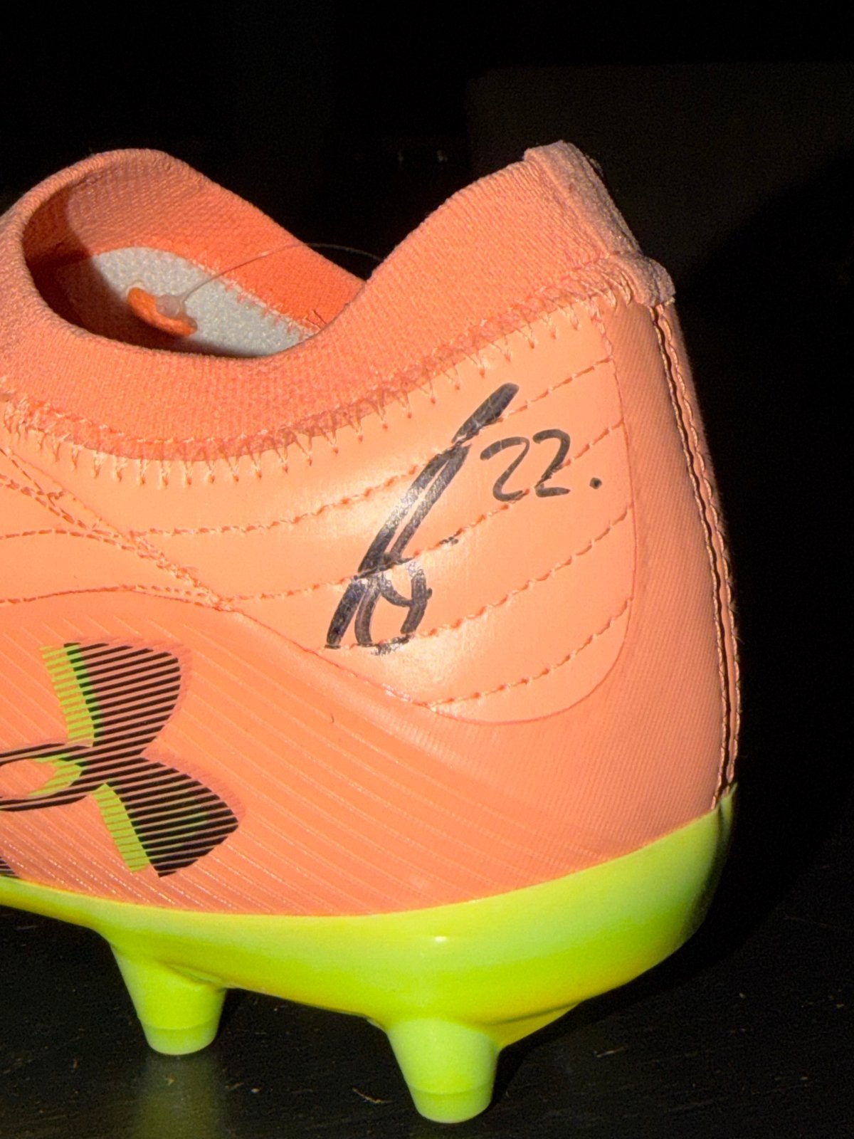 Gesigneerde Under Armour voetbalschoen Antonio Rüdiger, Ophalen of Verzenden, Nieuw, Schoenen