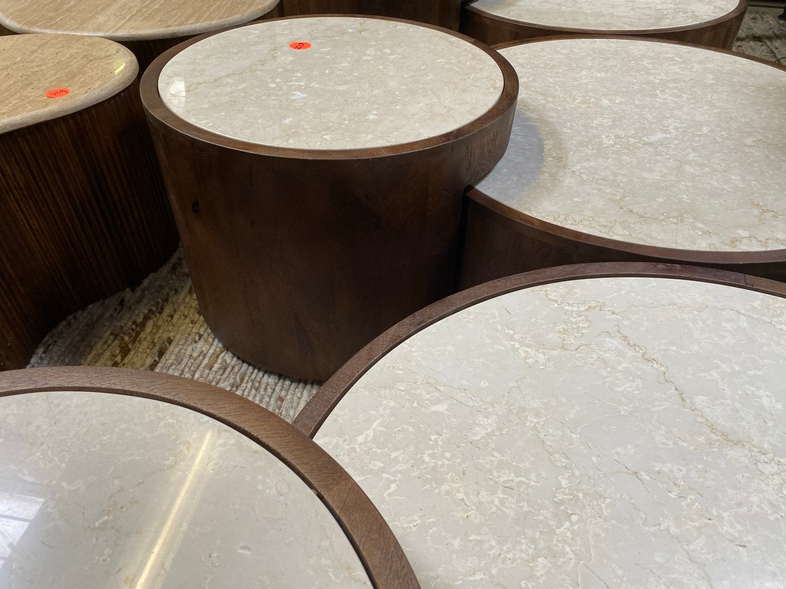 Salontafel set hazel echt marmer mangohout keuze uit meerder, Huis en Inrichting, Tafels | Salontafels, Ophalen, Rond, Nieuw, 50 tot 100 cm