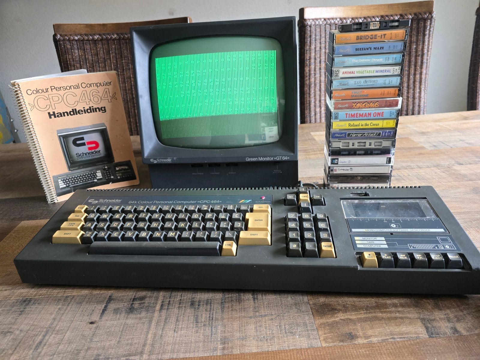 Schneider CPC464 met monitor, handleiding en games, Computers en Software, Vintage Computers, Ophalen of Verzenden