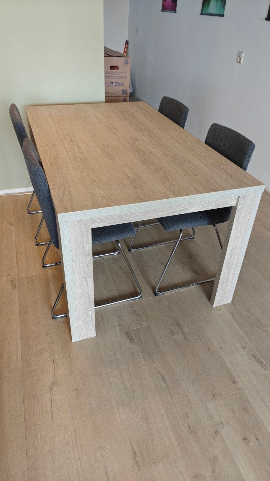 Gratis eettafel met stoelen, Ophalen, Gebruikt, Eikenhout, 50 tot 100 cm