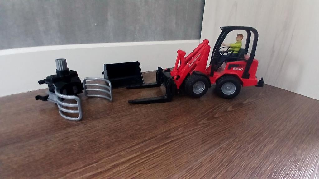 Bruder shovel, Ophalen of Verzenden, Overige schalen, Onderdeel