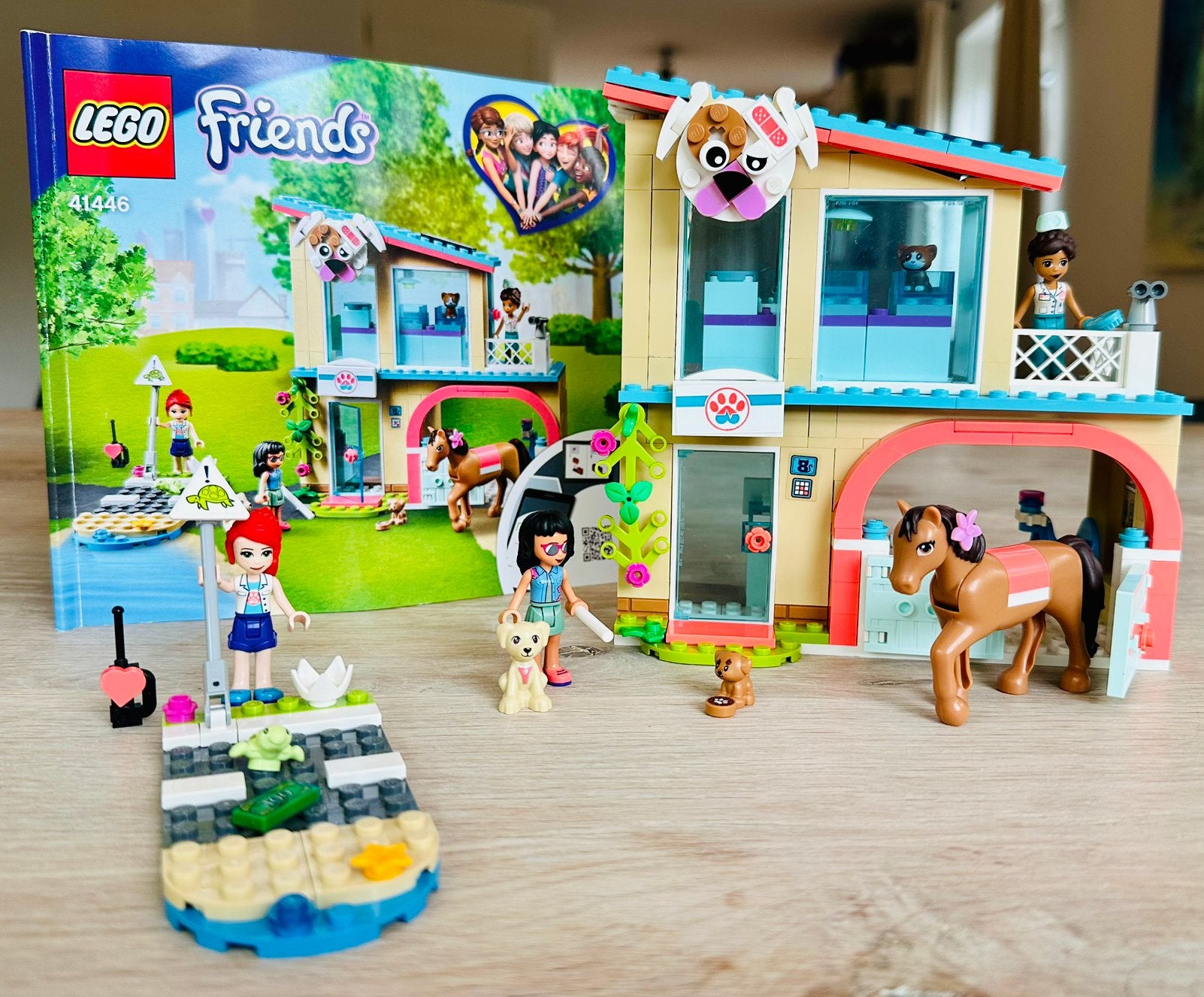 Lego friends 41446 dierenkliniek, Ophalen of Verzenden, Zo goed als nieuw