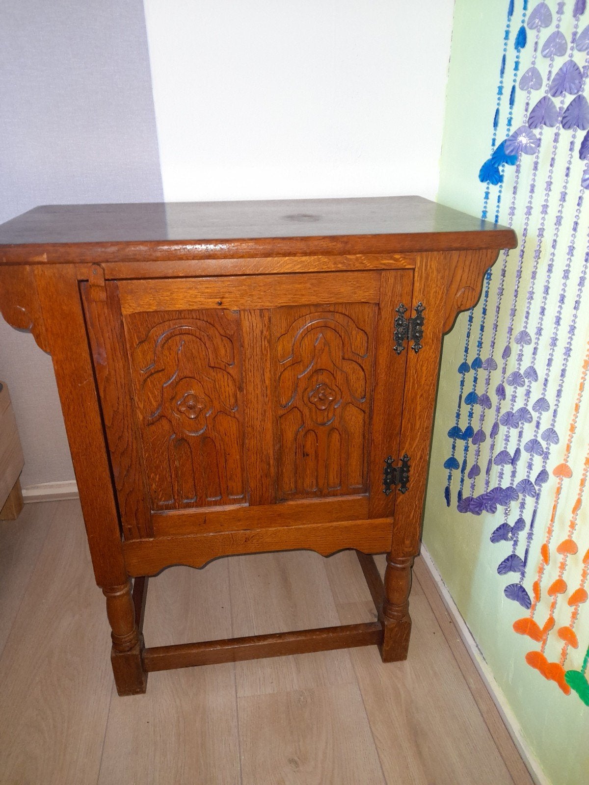 antiek kastje 61cm breed  70cm hoog 31cm diep, Ophalen, Gebruikt, 31 cm, Hout