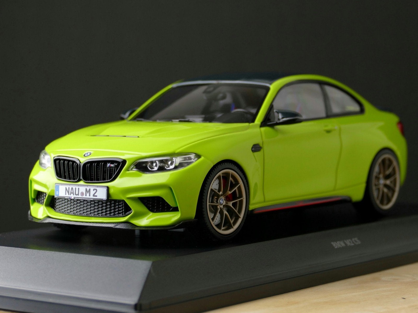 Minichamps BMW F87 M2 CS Birch Green (1 of 1*) 1:18, Ophalen of Verzenden, Zo goed als nieuw, Auto, MiniChamps