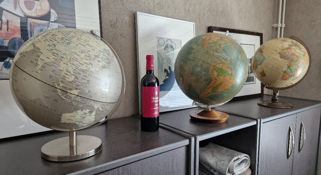 3 globes, Huis en Inrichting, Woonaccessoires | Wereldbollen, Ophalen, Gebruikt, Fysische wereldbol