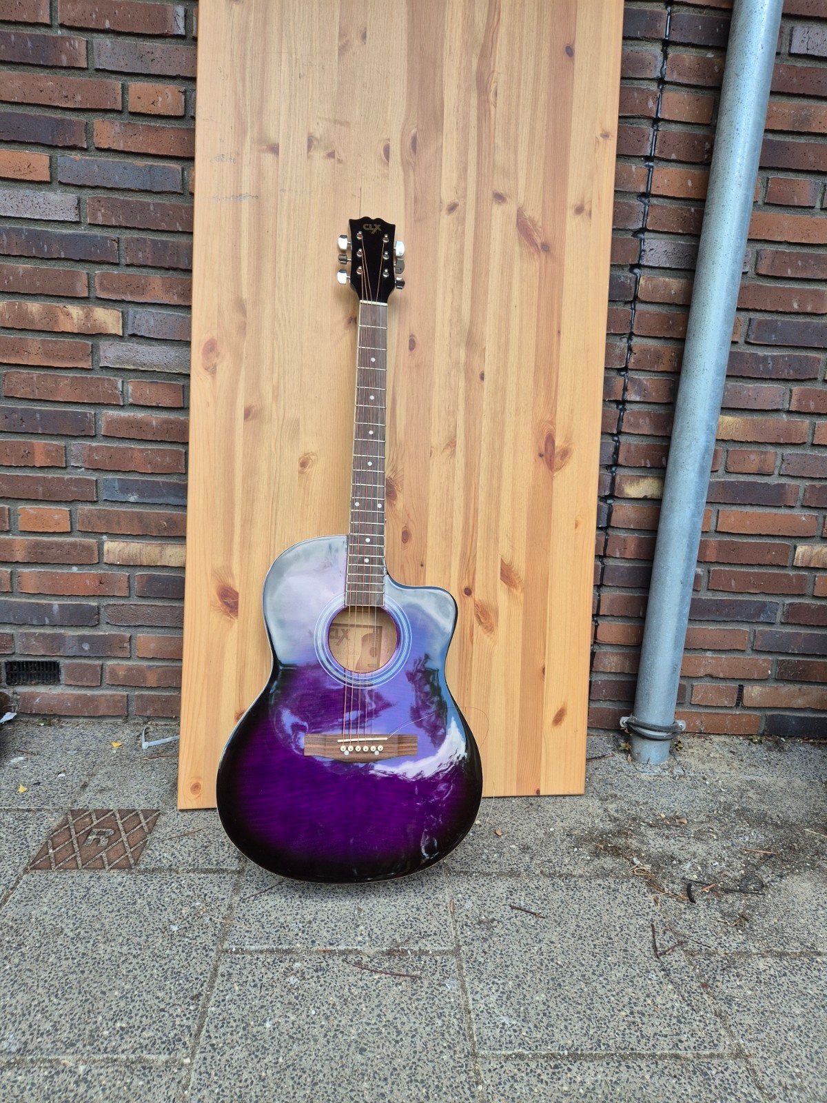 CLX Western gitaar - paars, goede staat, 1 snaar kapot, Muziek en Instrumenten, Ophalen, Gebruikt, Western- of Steelstringgitaar