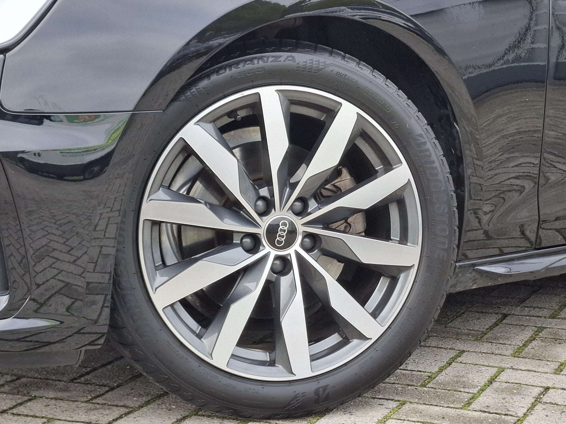 Audi A4 Avant 35 TFSI S-line edition Competition | Navigatie, Gebruikt, 4 cilinders, Origineel Nederlands, Hybride Elektrisch/Benzine