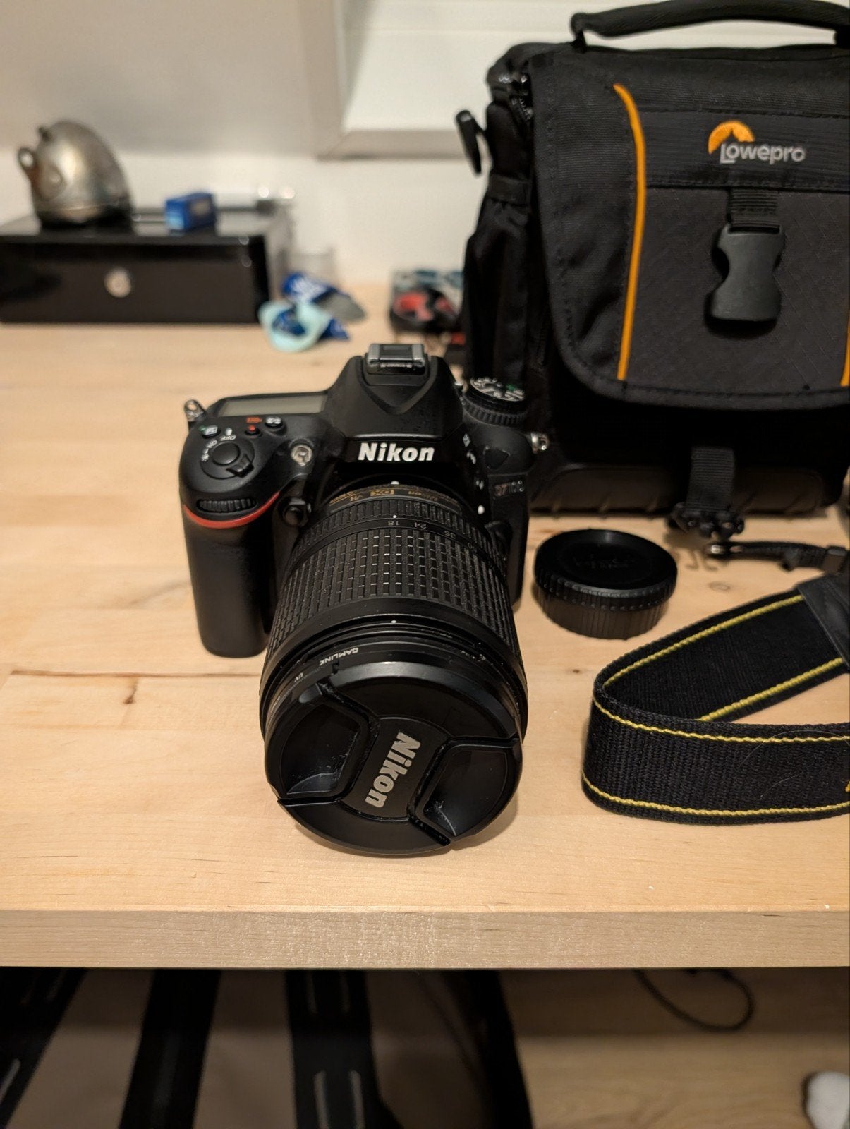 Nikon D7100 Spiegelreflexcamera met lens en accessoires, Ingebouwde flitser, Gebruikt, Spiegelreflex, Ophalen of Verzenden