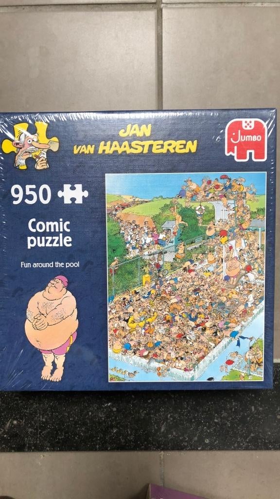 Puzzel Jan van Haasteren  Fun around the pool, Ophalen of Verzenden, 500 t/m 1500 stukjes, Nieuw