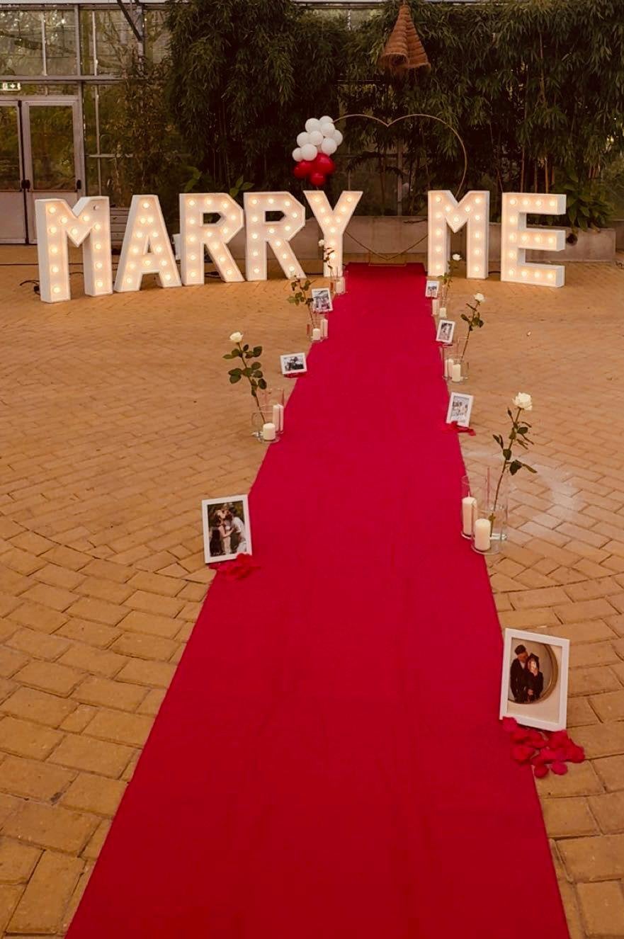 Led letters te huur / Baby / marry me / mr & mrs, Hobby en Vrije tijd, Feestartikelen | Verhuur, Ophalen of Verzenden, Zo goed als nieuw