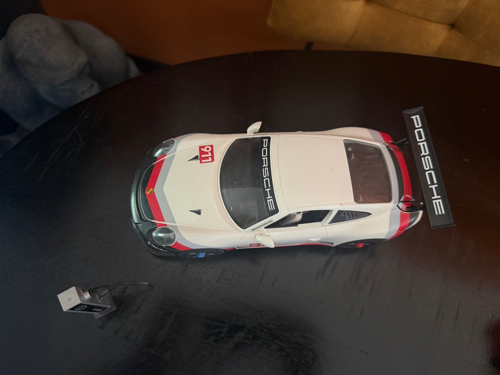 Playmobil Porsche met benzinepomp en lichten, Ophalen of Verzenden, Zo goed als nieuw