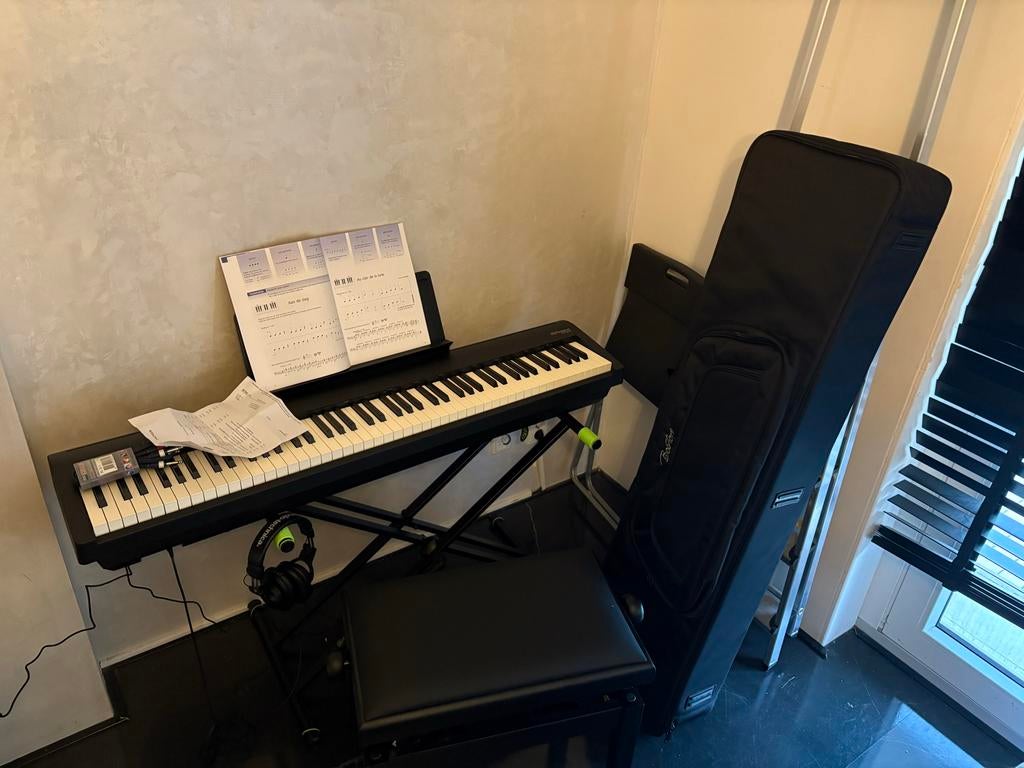 Roland FP-30X BK Digitale Stage Piano met accessoires, 88 toetsen, Roland, Nieuw, Ophalen of Verzenden