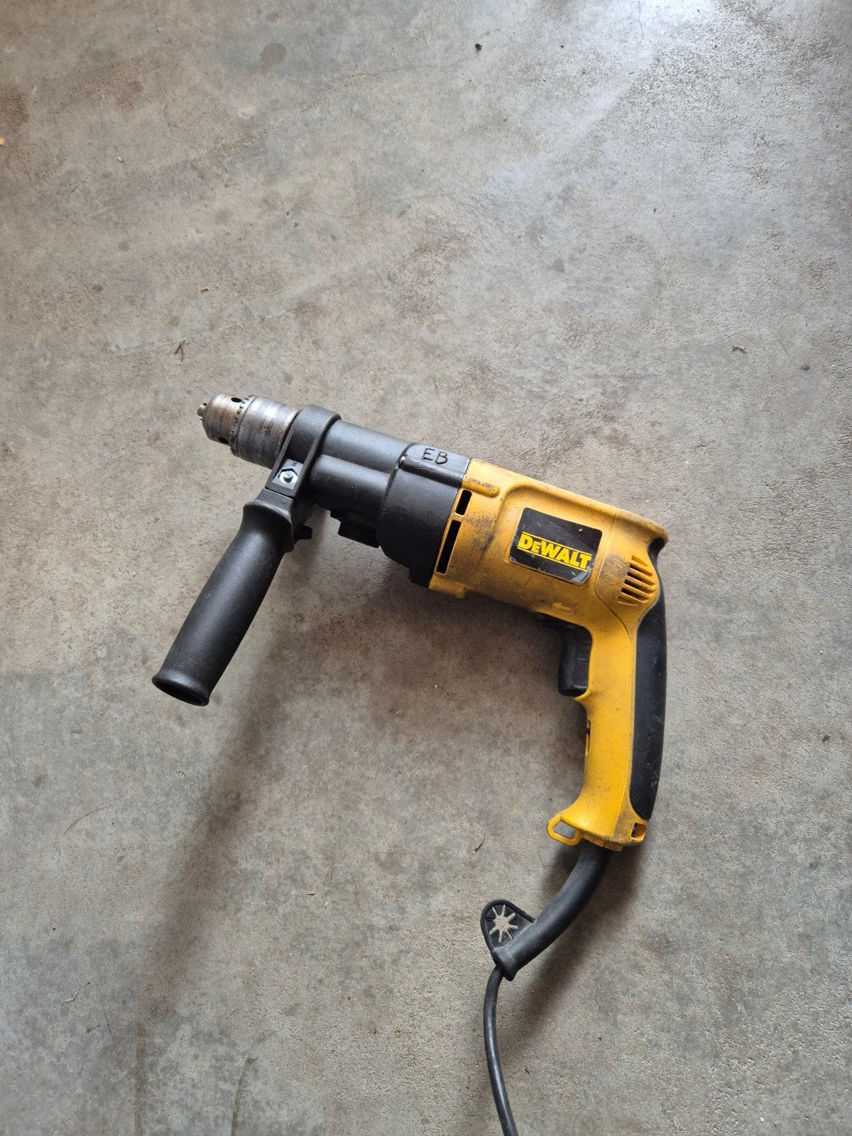 Dewalt klopboormachine, Ophalen, Boormachine