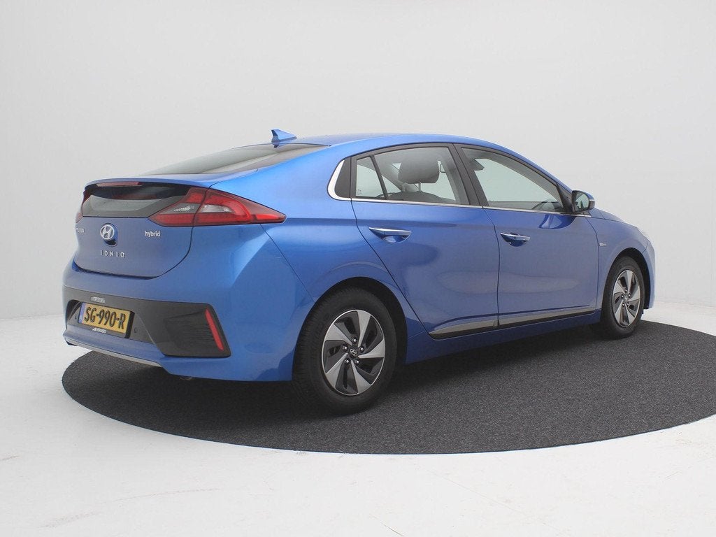 Hyundai IONIQ 1.6 GDi Premium Automaat / Hybride / Adaptieve, Auto's, Hyundai, Gebruikt, 2 kWh, Blauw, Origineel Nederlands