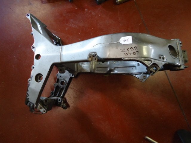 ZX9R 1994 - 1997 Kawasaki Frame D1-15692