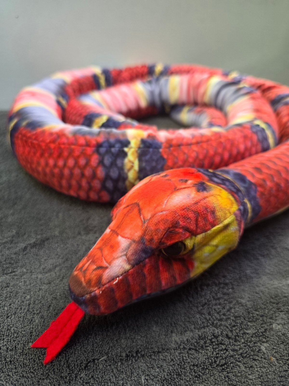 Realistische Slangenknuffel - Rood, Zwart, Geel, Overige merken, Overige karakters, Overige typen, Nieuw