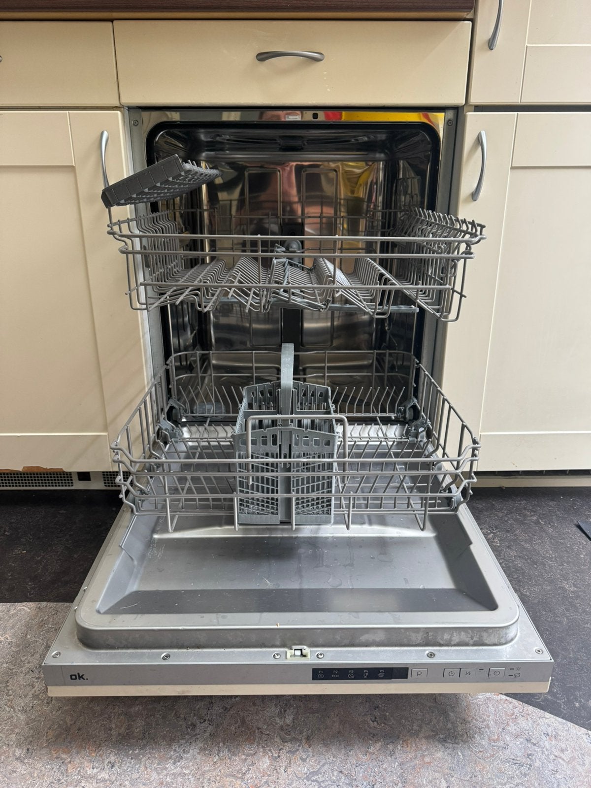 OK. Inbouwvaatwasser, Witgoed en Apparatuur, Ophalen, Zo goed als nieuw, Inbouw, Minder dan 85 cm