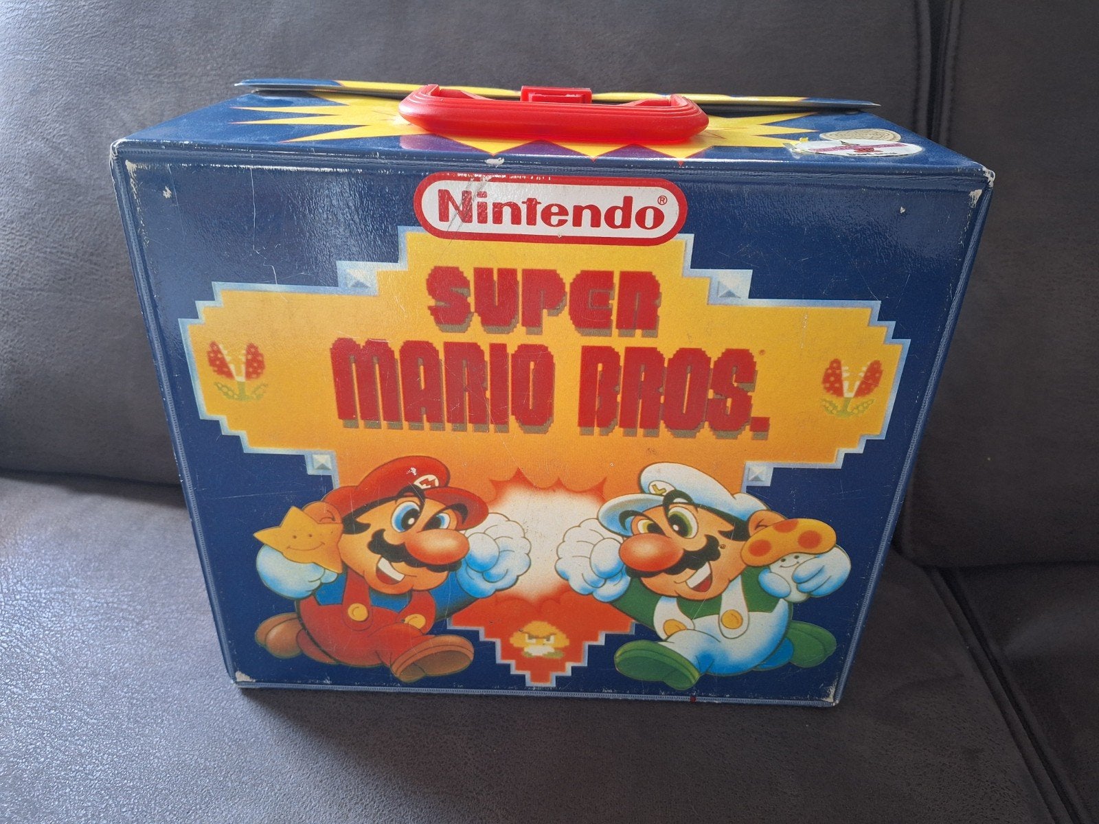 Vintage Nintendo Super Mario Bros. Opbergdoos voor games., Ophalen of Verzenden, Gebruikt, Met 1 controller