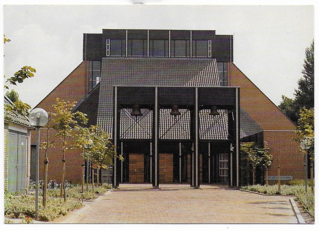 Nijkerk Geref Kruiskerk Ongelopen Ansichtkaart ( B4948 ), Ophalen of Verzenden, 1980 tot heden, Ongelopen
