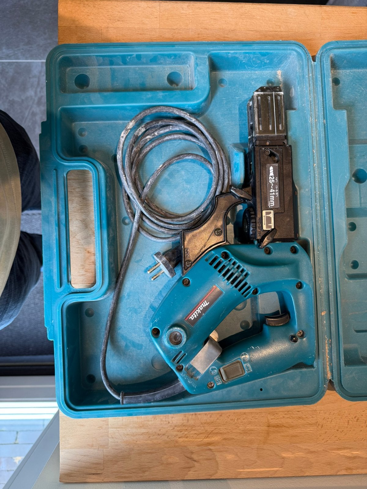 Makita bandschroefmachine, Ophalen, Zo goed als nieuw