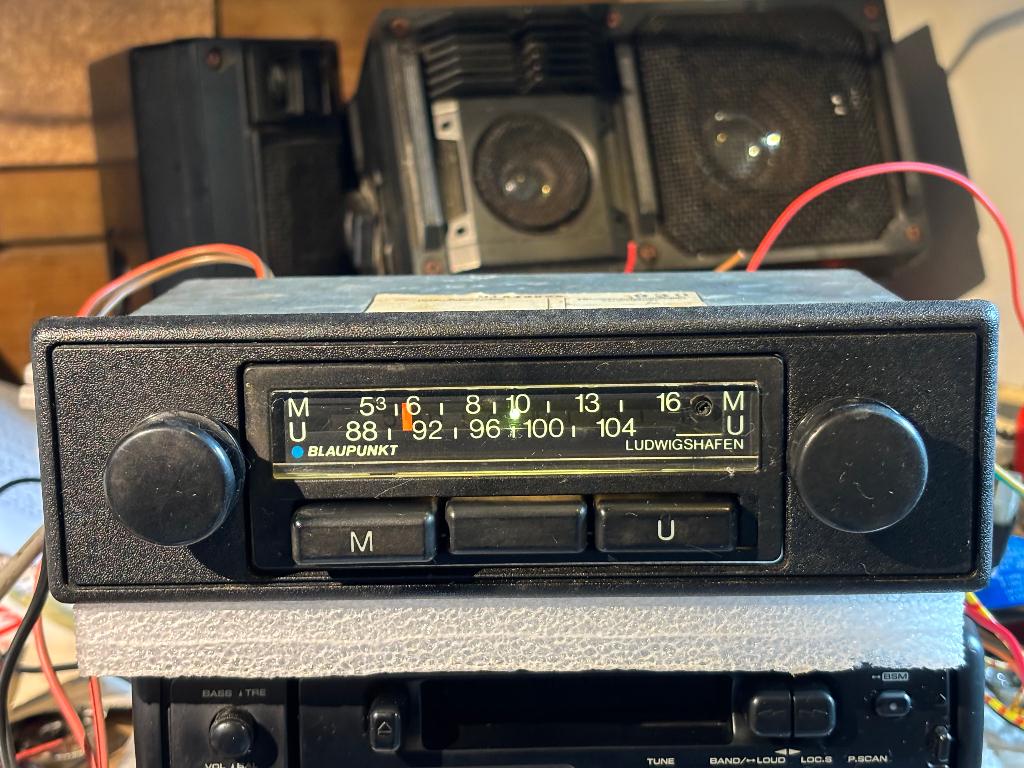 Blaupunkt Ludwigshafen - uit jaren '70 - FM/UKW -2 speakers, Auto diversen, Ophalen, Gebruikt
