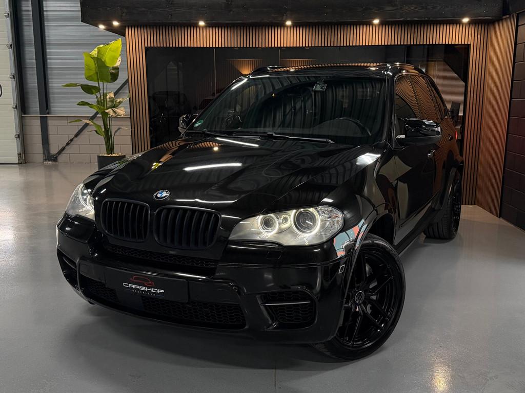 BMW X5 M50d M-Sport 381PK HEADUP/MEMORY/SOFTCLOSE/KEYLES/360, Euro 5, Gebruikt, 2993 cc, 255 €/maand