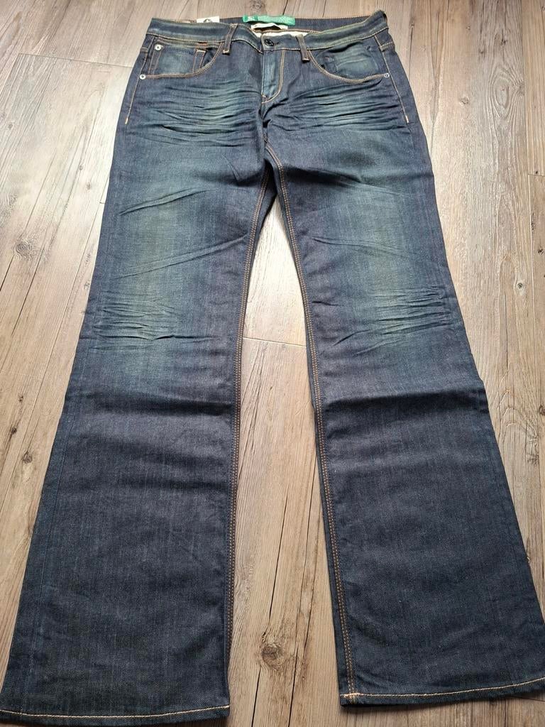 KUYICHI Wendy bootcut jeans W33 L34 4 voor €99,95, Kleding | Dames, Spijkerbroeken en Jeans, Blauw, KUYICHI, Nieuw, Ophalen of Verzenden