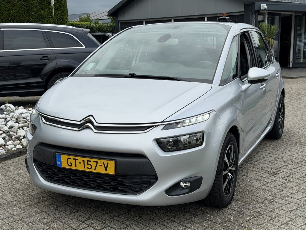 Citroën C4 Picasso 1.2 Benzine Grijs 2015 Trekhaak 97.000 K, Auto's, Stof, Gebruikt, Euro 6, 1199 cc