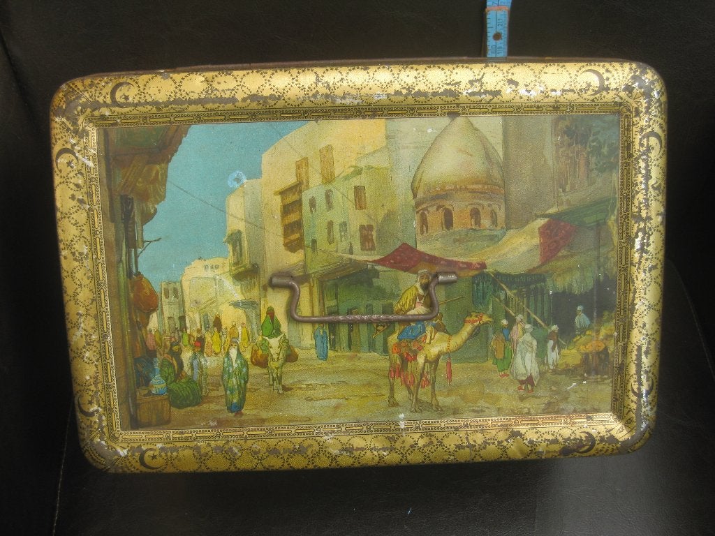Antieke blikken trommel met Oosterse markt scène, Ophalen of Verzenden, Gebruikt, Overige, Overige merken