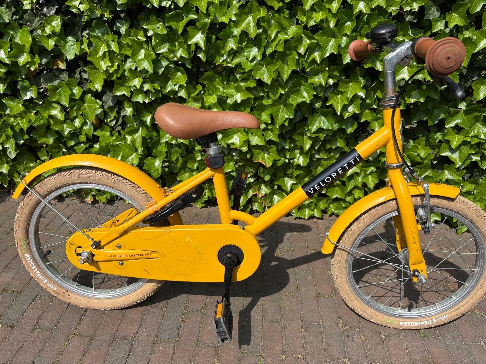 Veloretti kinderfiets 16 inch geel, Ophalen, Gebruikt, Terugtraprem, 16 tot 20 inch
