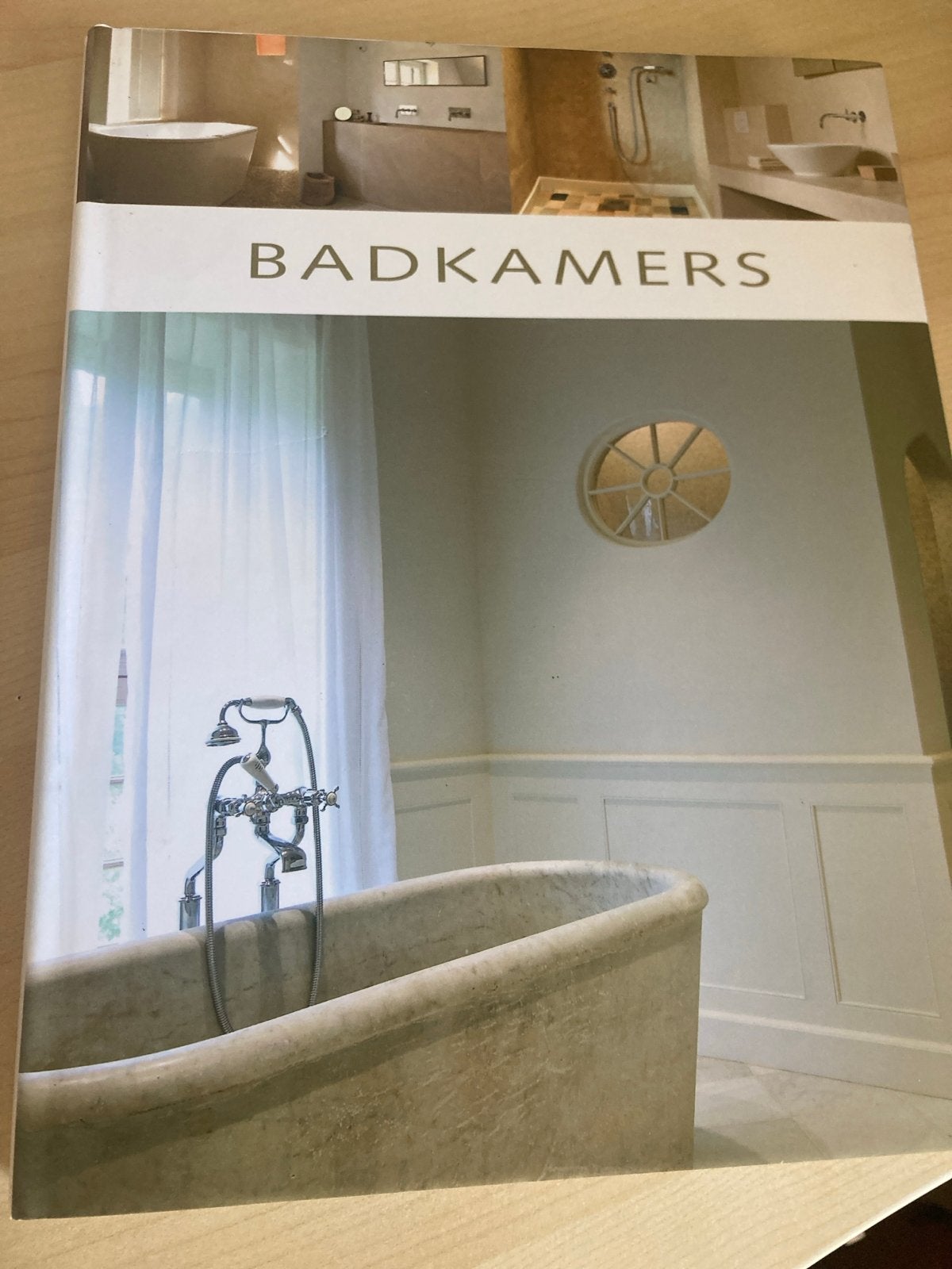 Badkamers - Inspiratieboek voor interieur en design, Boeken, Ophalen of Verzenden, Zo goed als nieuw, Interieur en Design