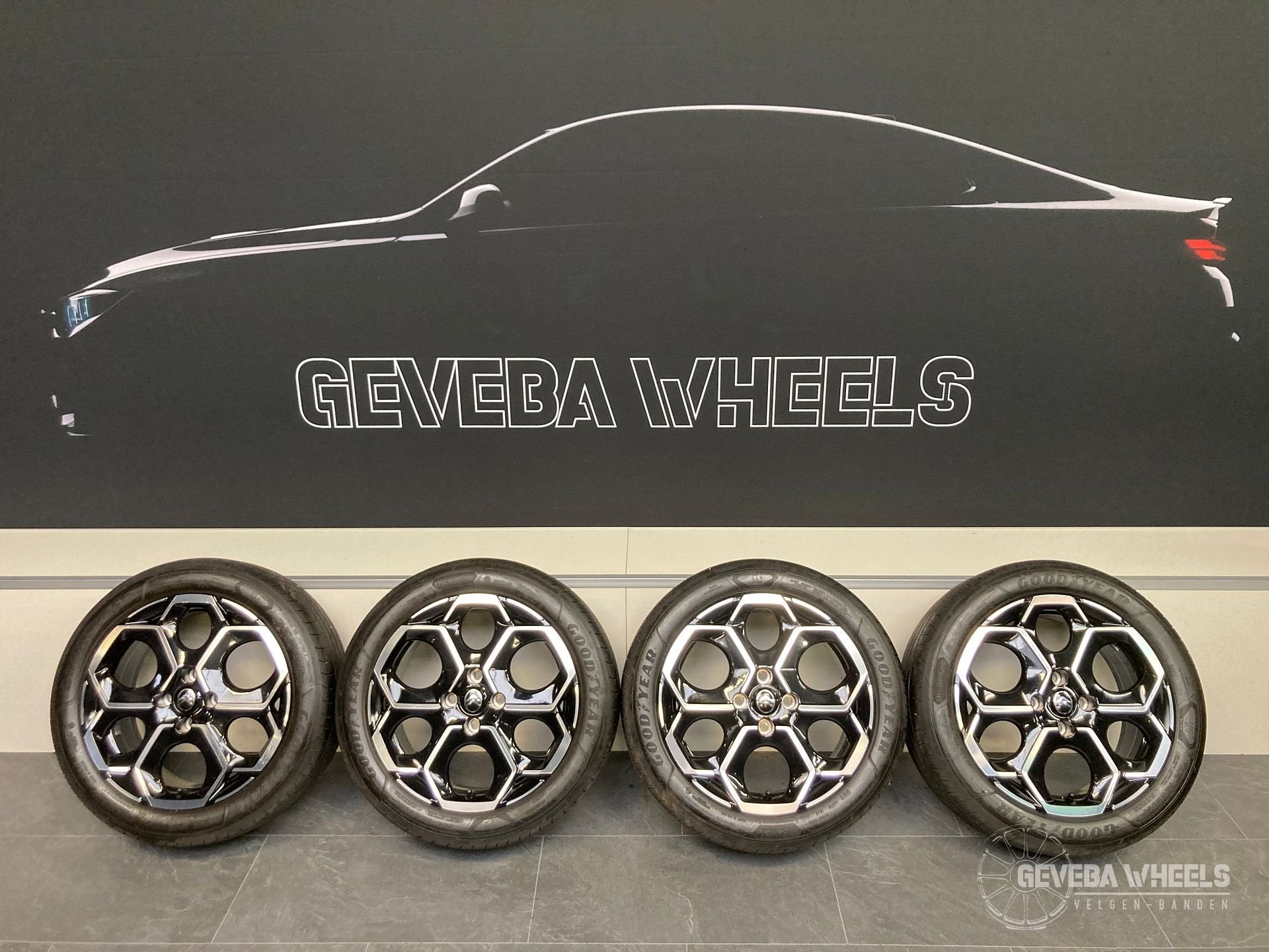 17” originele Citroen C3 IV velgen + banden 4x108 205/50/17, Auto-onderdelen, Banden en Velgen, Gebruikt, -, -, Banden en Velgen