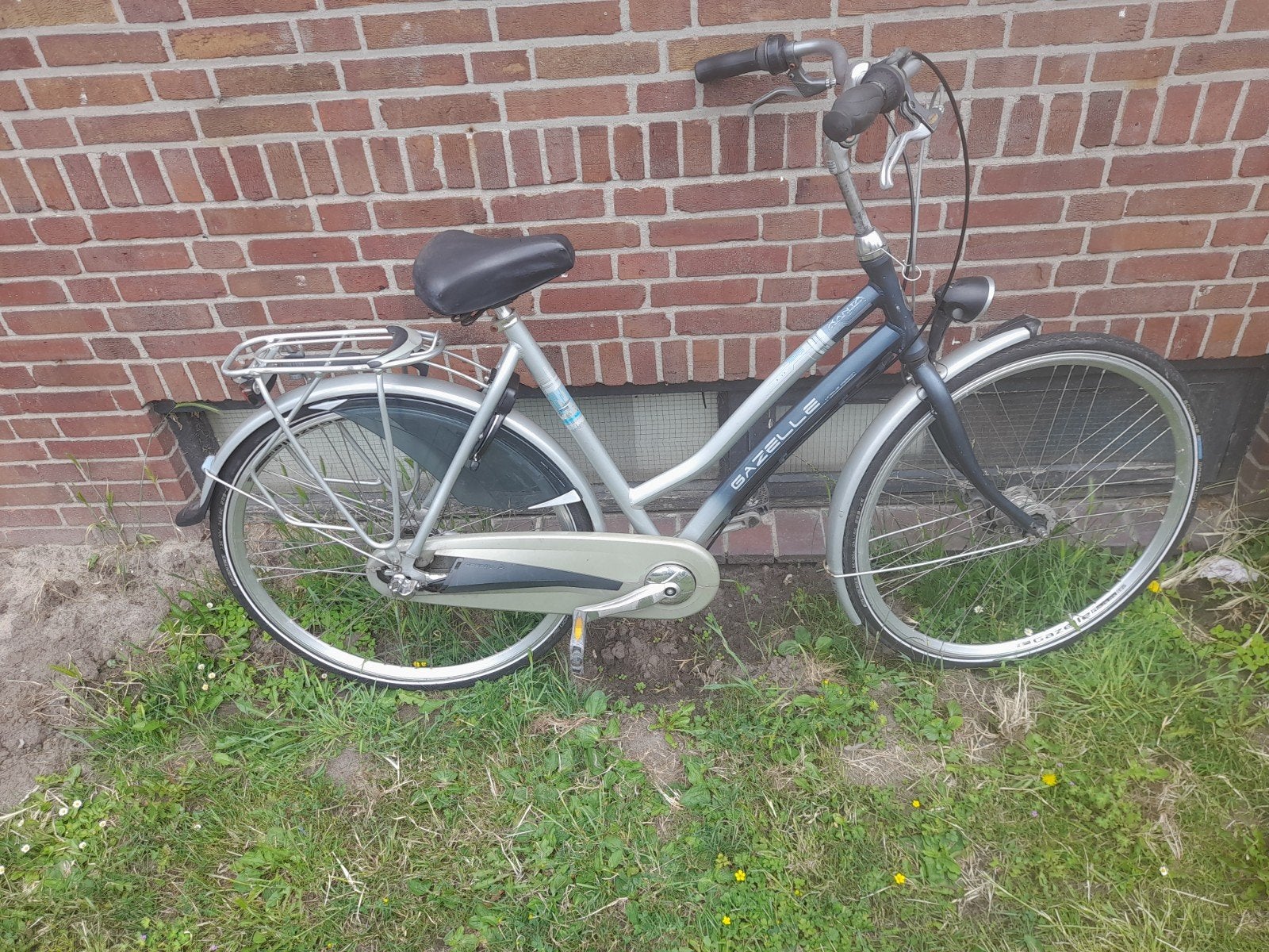 Damesfiets merk gazelle te koop, Fietsen en Brommers, Fietsen | Dames | Damesfietsen, Ophalen, Gebruikt, Gazelle, Versnellingen