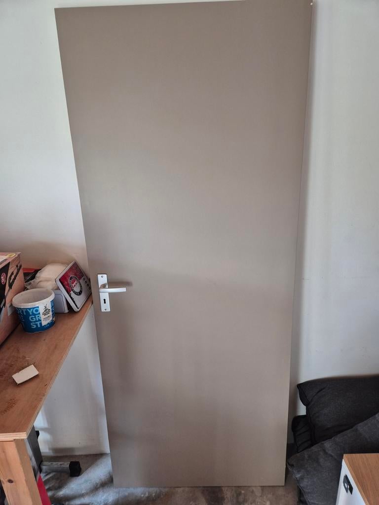 2 Binnendeuren met beslag, 201,5 x 82,5 cm, Doe-het-zelf en Verbouw, Deuren en Horren, Ophalen, Gebruikt, 80 tot 100 cm, Binnendeur