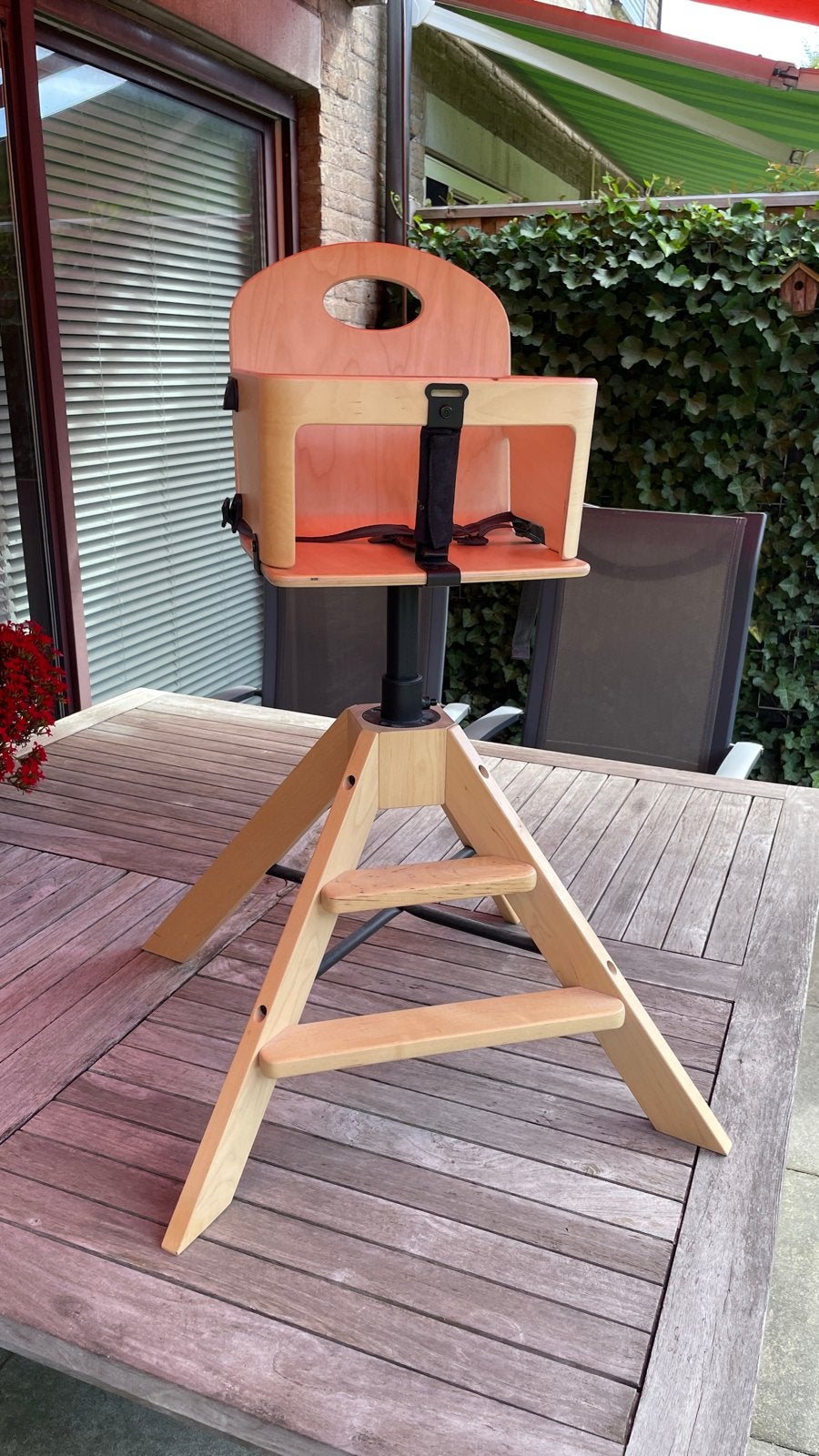 Ikea kinderstoel - Graval - Houten meegroeistoel met gordel, Kinderen en Baby's, Ophalen, Gebruikt, Meegroeistoel, Gordel(s)